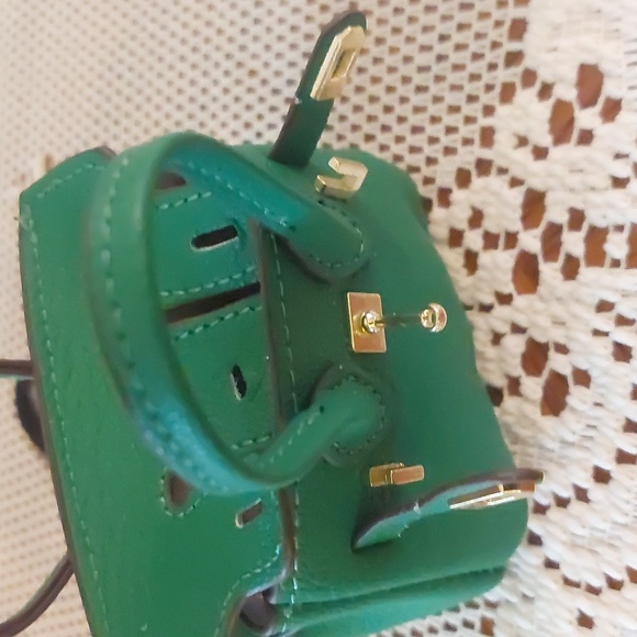 Green Purse Bag Charm Coin Pouch "2.5x3" Unbranded - Picture 10 of 14